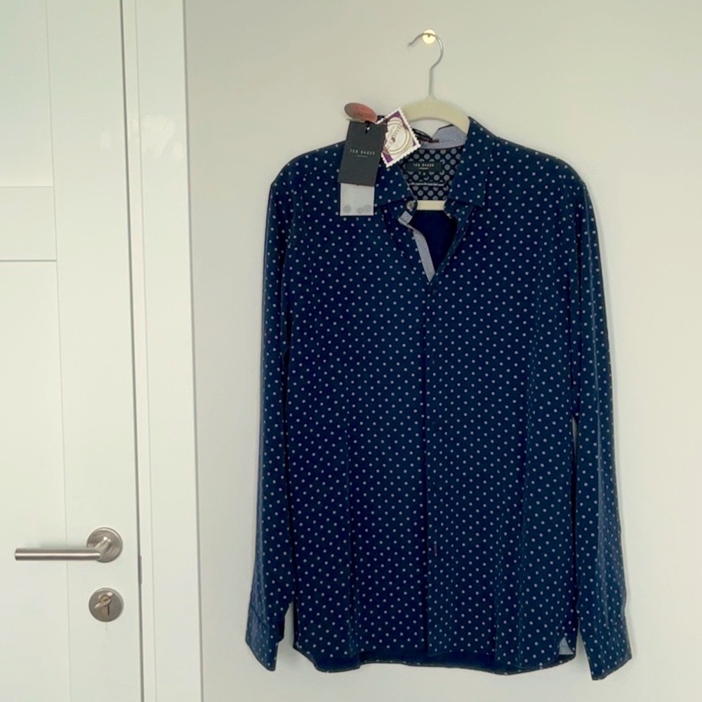 Ted Baker London men’s shirt size L  ( 5) soft high quality fabric